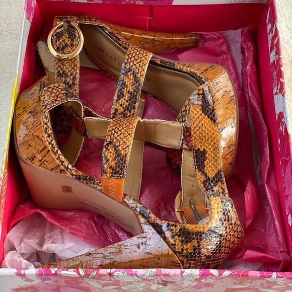 Leopard sandals by Chinese Laundry Size 9.5 w/BOX - Picture 10 of 16